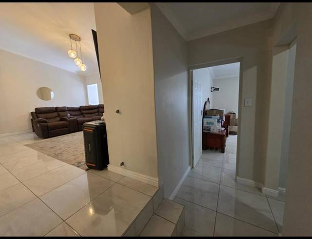 4 BEDROOM PROPERTY TO RENT IN BLOMTUIN